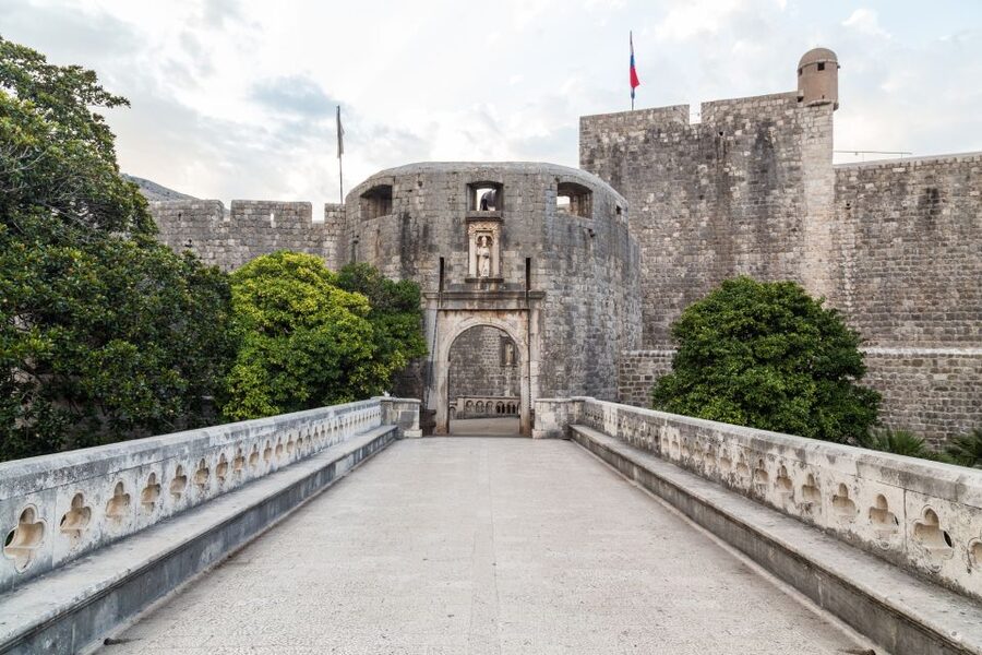 Dubrovnik: Game of Thrones Locations Private Tour - Your guide Iris: the best reason to book this format