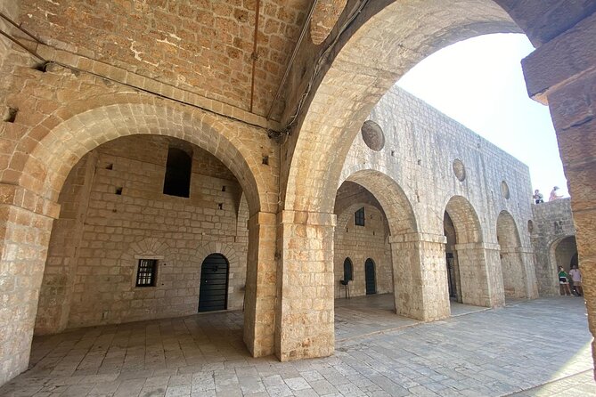 Dubrovnik Game Of Thrones self-guided tour with mobile app - West Harbour start: fort views and a fast way to orient yourself