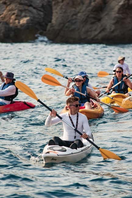 Dubrovnik: Guided Sea Kayaking and Snorkeling Tour - Gear and clothing that keep you comfortable on salty, pebbly water