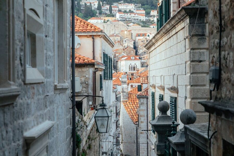 Dubrovnik: Hidden Gems and Highlights Private Walking Tour - What to Wear and How to Get the Most From 2 Hours