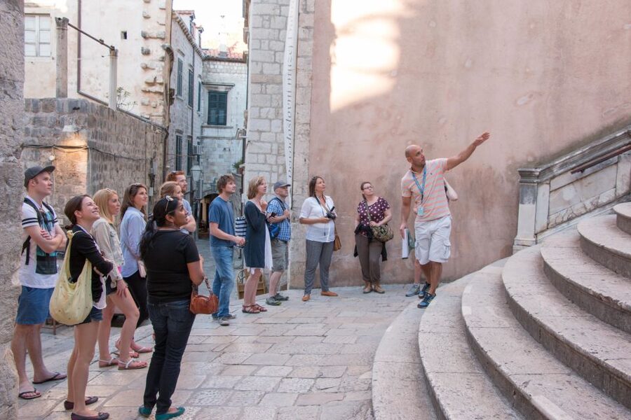 Dubrovnik Highlights & Game of Thrones Locations Tour - A4 episode photos: how to use them so they actually help