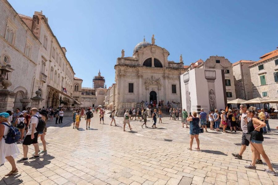 Dubrovnik: History and Game of Thrones Walking Tour - Pile Gate: stepping into a filming location with a real past