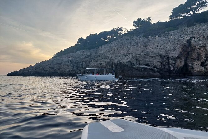 Dubrovnik History walk & Boat - Meeting point and end point: easy to navigate