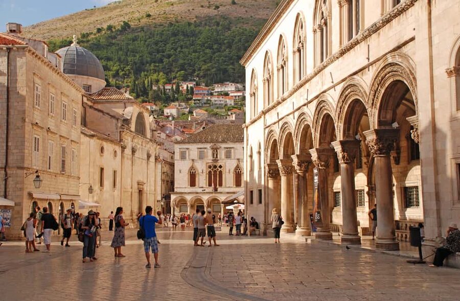 Dubrovnik: History & Walk Through The Old Town - House of Marin Držić: culture beyond the battle stories
