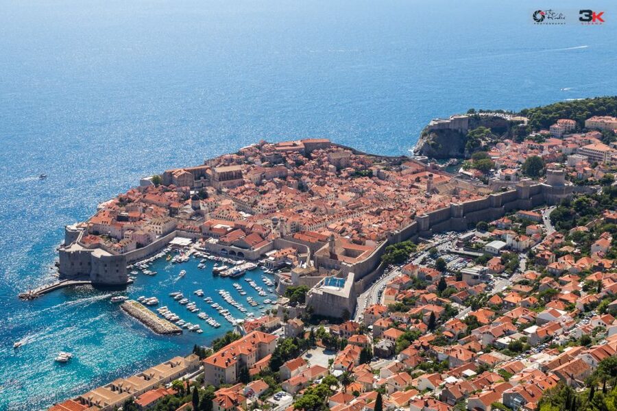 Dubrovnik: Legendary Game of Thrones Walking Tour - Jesuit Stairs, Rector’s Palace: the moments where tension makes sense
