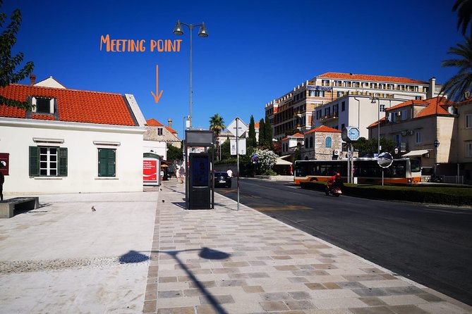 Dubrovnik: Mini Combo Old town & Game of Thrones (Spanish) - Group size and your walking comfort