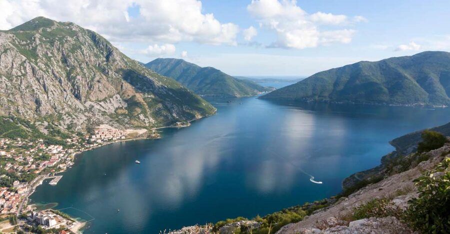 Dubrovnik: Montenegro Day Trip by Bus and Boat - From Dubrovnik Port to Montenegro Fjord, the Shape of the Day