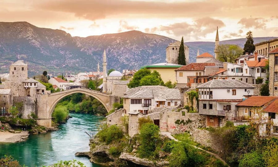 Dubrovnik: Mostar & Kravica Waterfalls Day Trip - Guide Style and Group Rhythm: Keeping It Fun Without Wasting Time