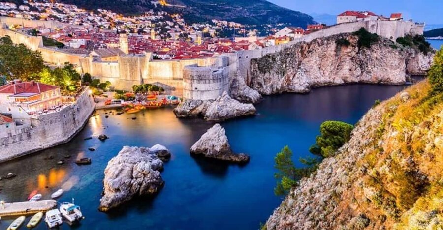 Dubrovnik : Must-See Private Walking Tour With A Guide - Customization: Make the Route Fit Your Pace and Priorities