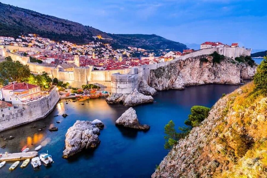 Dubrovnik : Must-See Private Walking Tour With A Guide - Meeting at the Jewish Fountain (Brsalje ulica area) and Getting Oriented Fast