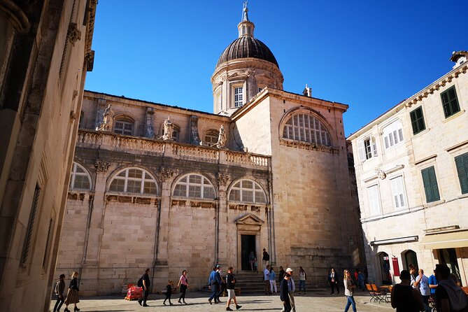 Dubrovnik Old City Group Tour - Rupe Museum lanes: the Old Town maze made readable