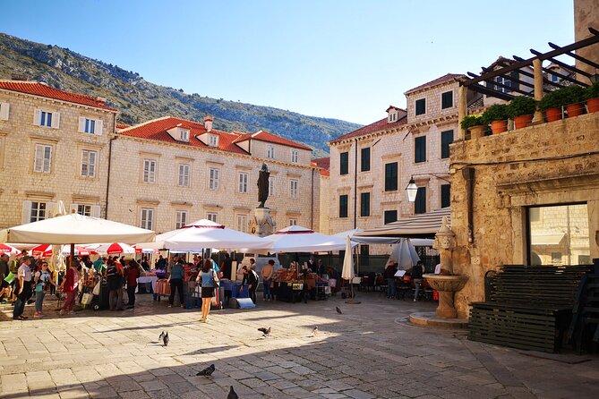 Dubrovnik Old City Group Tour - Cathedral area, Bishop’s Palace, and the Kravat necktie detail