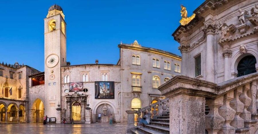 Dubrovnik: Old Town Evening Walking Tour - Pile Square start: getting your bearings fast