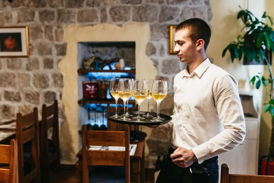 Dubrovnik: Old Town Food Tour - Midway stops with sit-down tastings: pasta and the black risotto moment