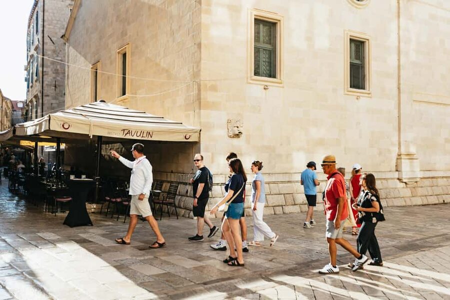 Dubrovnik: Old Town Food Tour - Practical tips so you enjoy it, especially with wine involved