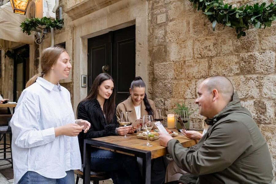 Dubrovnik Old Town: Night tour with History, Wine & Bites - Who should book this Dubrovnik Old Town night tour