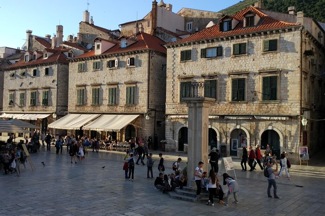 Dubrovnik Old Town: Small-Group Walking Tour With A Local - Key Points Before You Go