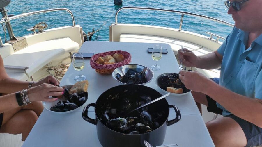 Dubrovnik: Oyster, Mussles, and Wine Tasting Tour in Ston - Fast, useful highlights from Ston and Pelješac