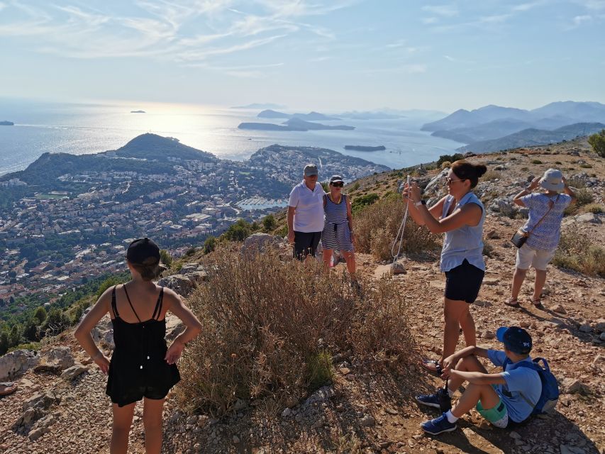 Dubrovnik: Panorama Tour with Free Time in the Old Town - Franjo Tudman Bridge: quick stop, big payoff for port and coast views