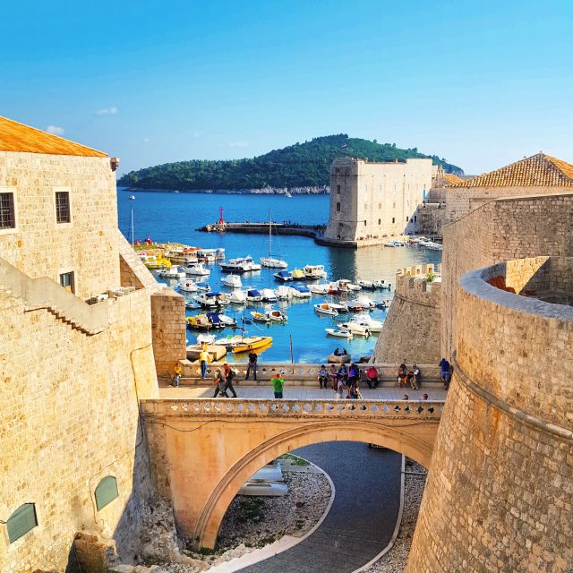Dubrovnik: Panoramic Ride and Old Town Guided Walking Tour - Franjo Tuđman Bridge: an instant geography lesson