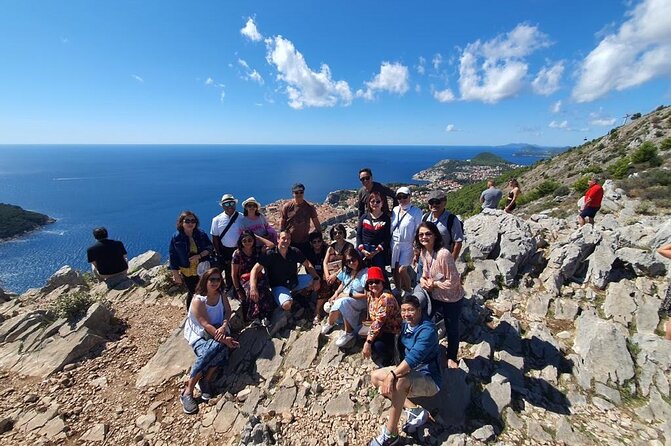 Dubrovnik Panoramic Sightseeing Tour with Guide (minivan) - The guide experience, including photo help and city context