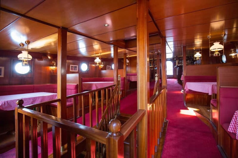 Dubrovnik: Panoramic Sunset Cruise-Karaka Ship (adult only) - Who this sunset cruise suits best
