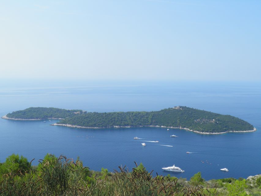 Dubrovnik: Panoramic Viewpoints Guided Tour with Pickup - Pickup, small group size, and how the tour flows