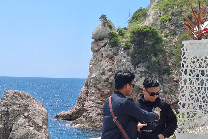 Dubrovnik Pride Walking Tours - Luza Square and Orlando: from shame to pride in modern civic life