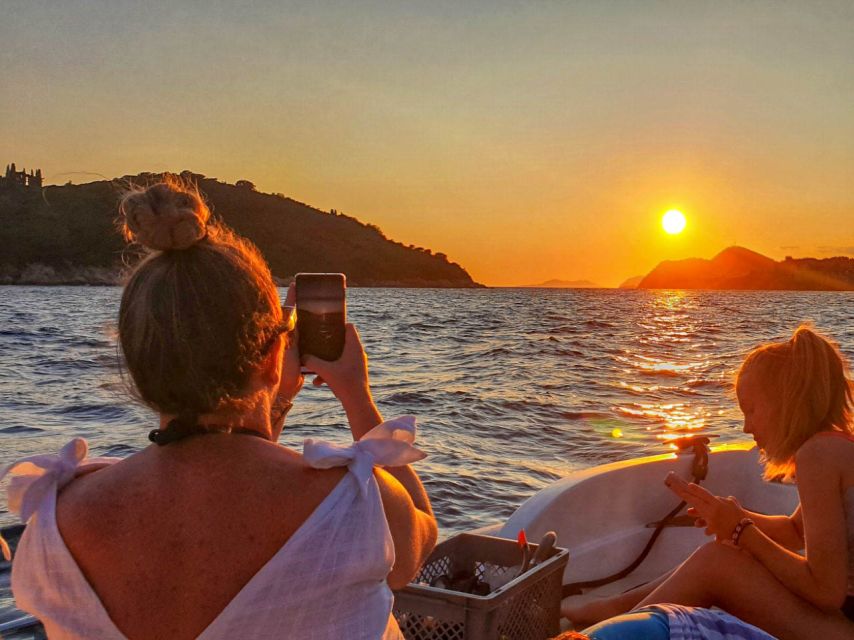 Dubrovnik: Private Boat Cruise at Sunset with Champagne - Key Moments That Make This Cruise Special