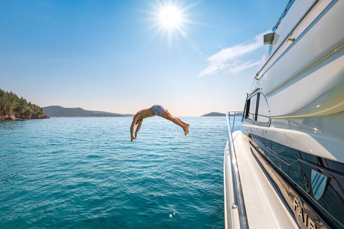 Dubrovnik: Private Boat Tours to Elaphite Islands - Koločep Island: Reefs, Beaches, and Sea Cave Adventure Time
