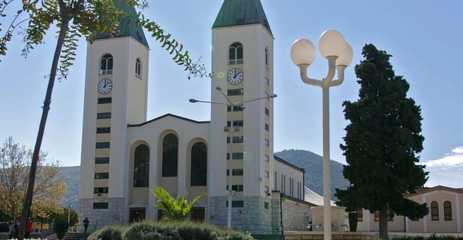 Dubrovnik: Private Day Trip to Medjugorje with Hotel Pickup - The Day at a Glance: What Your 9 Hours Usually Look Like
