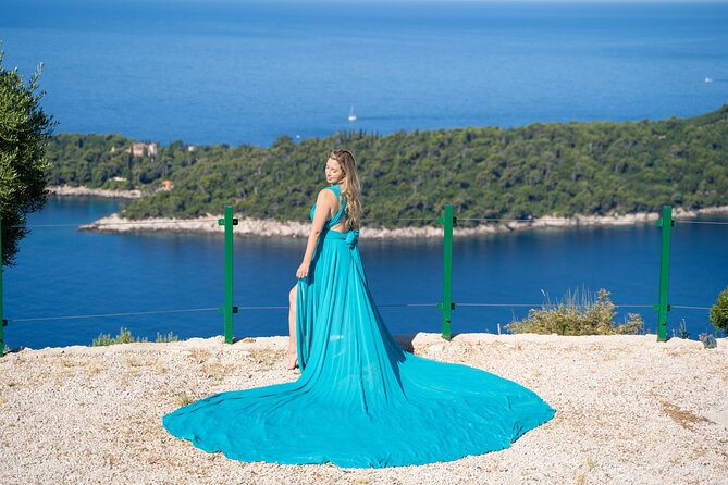 Dubrovnik: Private Flying Dress Photoshoot Experience - Pile Gate: getting the day started in the right place