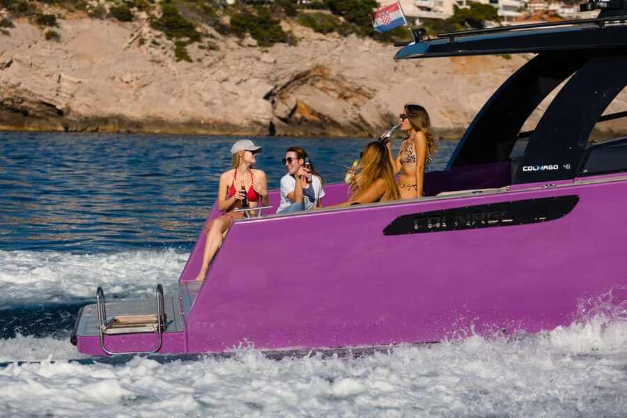 Dubrovnik: Private Luxury Yacht Tour to the Elaphite Islands - Private Luxury Yacht Time Around Dubrovnik and The Elaphite Islands