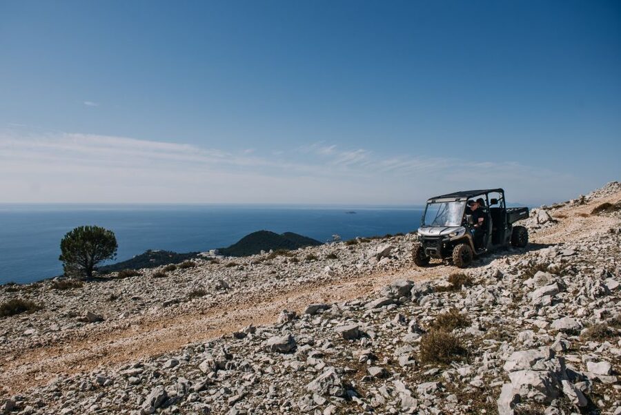 Dubrovnik: Private Panoramic Half-Day Buggy Tour with Brunch - Private Buggy Country Views Above Dubrovnik