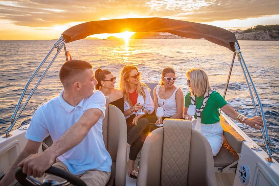 Dubrovnik Private Speedboat Tour to Elaphite Islands - A secret swimming stop that often feels calmer than the headline places