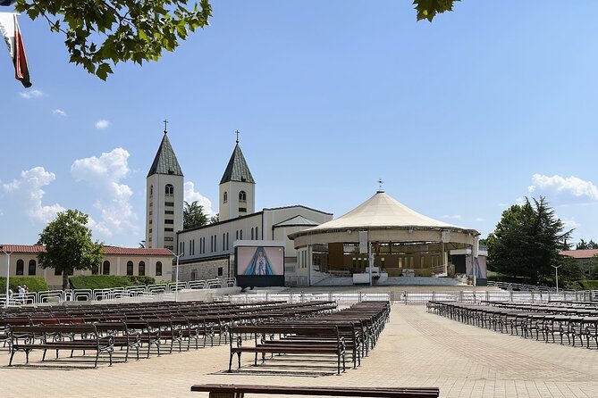 Dubrovnik: Private Tour to Međugorje & Kravice Waterfalls - Međugorje: pilgrimage focus, mass options, and how to enjoy it respectfully
