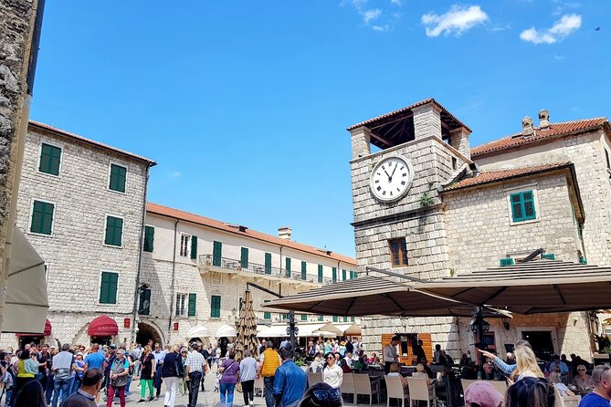 Dubrovnik: Private Tour to Montenegro - Kotor & Perast - Perast: The Car-Free Old Town Walk You’ll Actually Enjoy