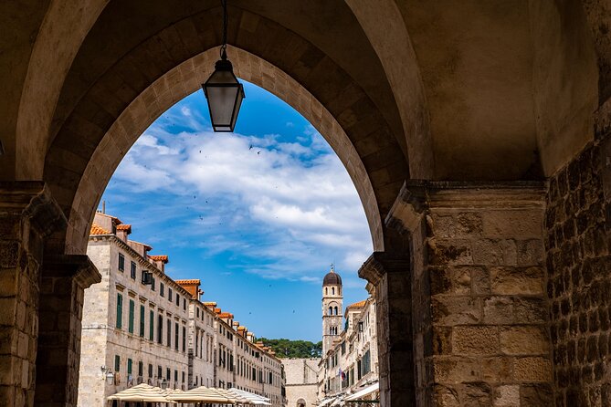 Dubrovnik : Private Walking Tour With A Guide (Private Tour) - Food and Shopping Tips You Can Use the Same Day