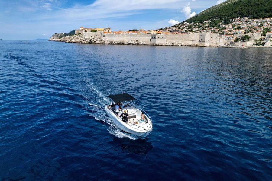 Dubrovnik Romantic Sunset - private boat tour - Local wine and soft drinks, included, no hunting needed
