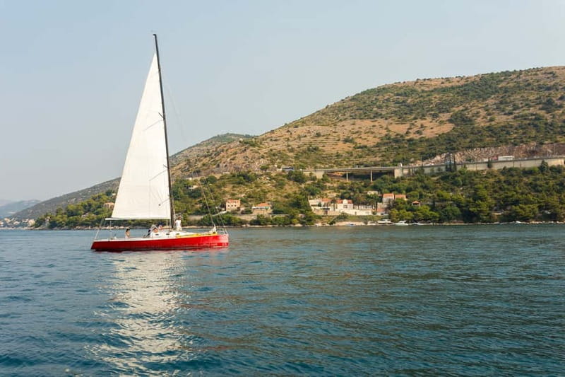 Dubrovnik: Romantic Sunset Sailing Adventure - Finding the Vjetar booth at Uvala Lapad Bay (so you do not waste time)