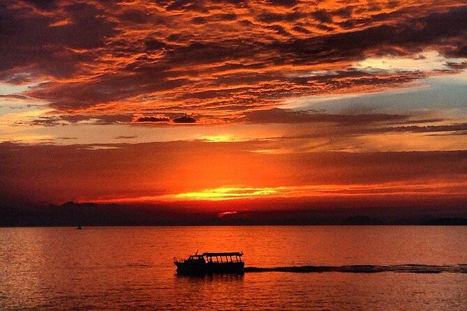 Dubrovnik Romantic Sunset Tour - Why a 7 pm Boat Sunset Works in Dubrovnik