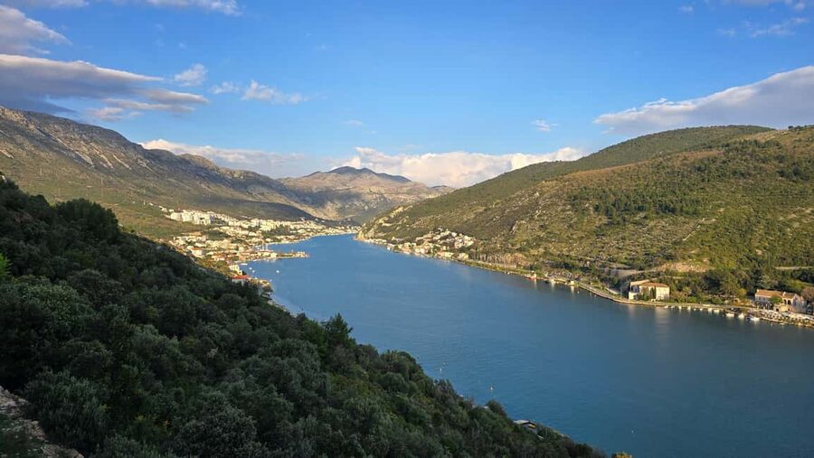 Dubrovnik Scenic Tour & Lunch/Dinner at Country Estate - Pickup, Vehicle Comfort, and What Private Really Means