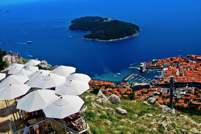 Dubrovnik Shore Excursion: Explore Dubrovnik by Cable Car (ticket included) - Pile Square to Old Town: Onofrio’s Fountain and the Franciscan Monastery