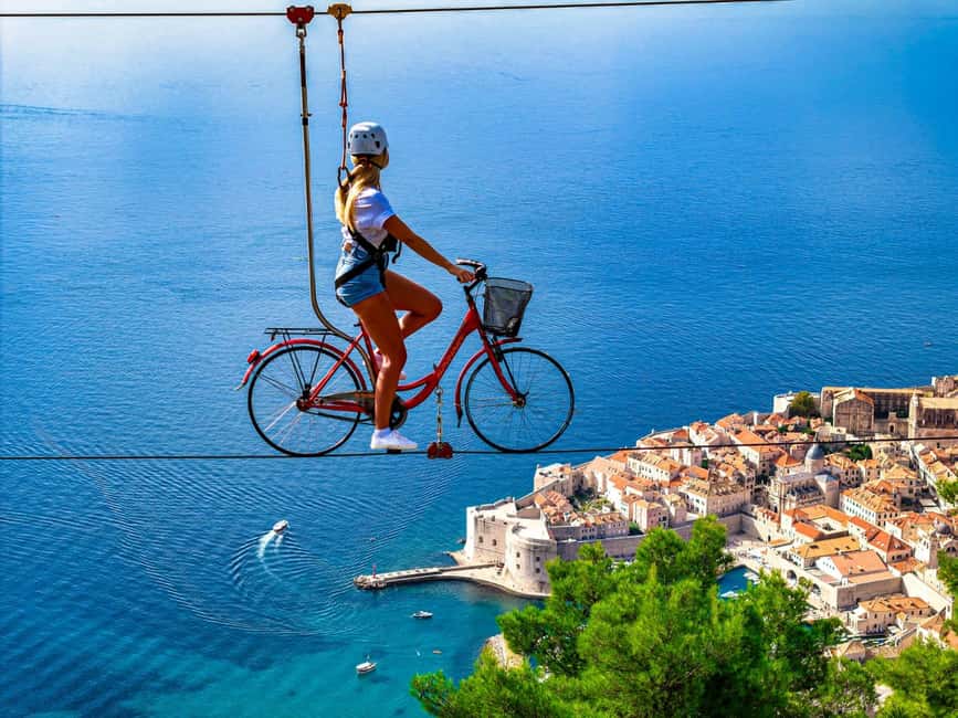 Dubrovnik: Skybike Ride - What happens before you pedal: safety briefing and getting geared up
