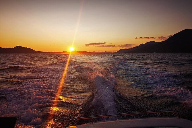 Dubrovnik Sunset Cruise - Private Boat Tour - A 2-hour Dubrovnik sunset cruise that feels personal