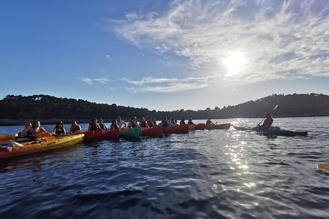 Dubrovnik: Sunset Kayak & Snorkel Tour with Wine & Water - Passing Lokrum Island by Kayak, Without Stopping