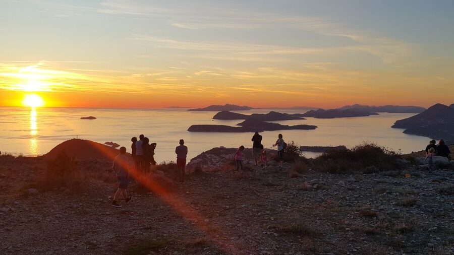 Dubrovnik: Sunset Panorama Tour with Glass of Wine - Franjo Tuđman Bridge: The Port and Lapad Perspective