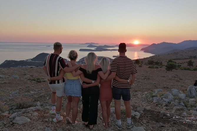 Dubrovnik sunset panorama & wine - Dubrovnik at Golden Hour, with a short route that still feels complete