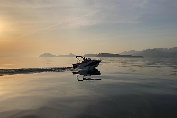 Dubrovnik Sunset Private Speed Boat Tour - Meeting at Lapadska obala 4, then out of the Old Town area