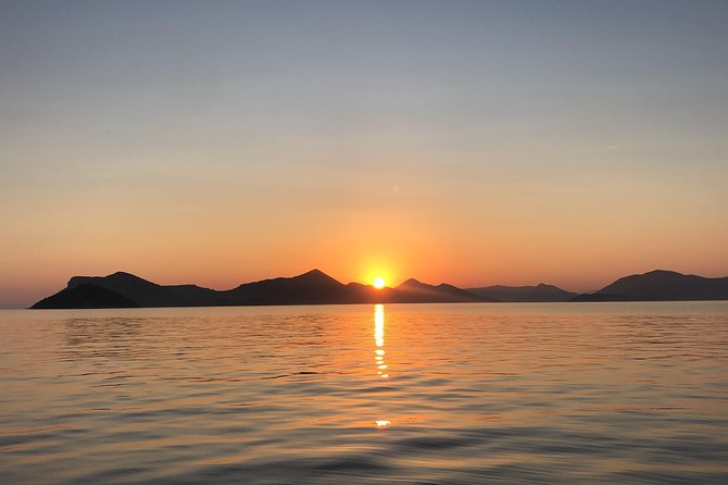 Dubrovnik Sunset Private Speed Boat Tour - Cruising the City Walls and Fort Lovrijenac from the sea
